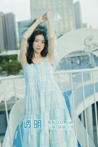 【YiTuYu-艺图语】2022.08.17 透明 - 饲猫少女- [35P-347MB]