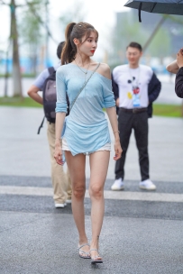 【精选街拍】Vol.3329 清秀蓝白搭配 [180P+1V-4.96GB]