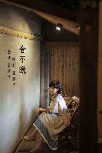 【YiTuYu-艺图语】2022.07.27 春不晚 - 蓝胖子- [38P-353MB]